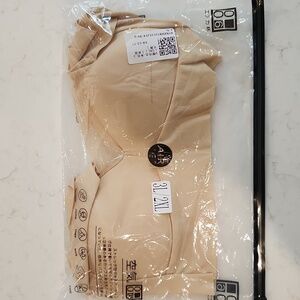 New In Bag Wirefree Bra